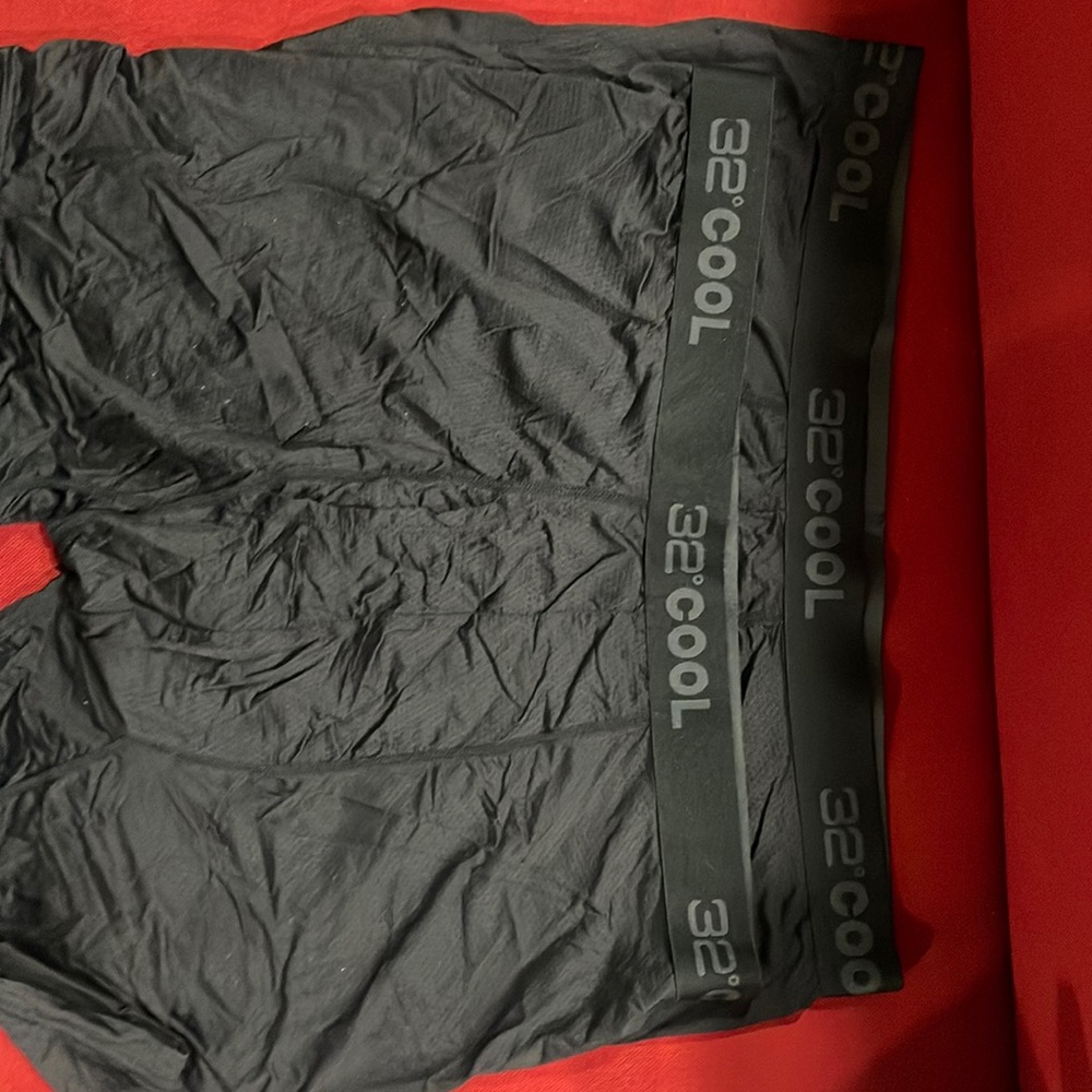 Men’s boxer briefs XL 32° (2) Black. New without tags.             EEE